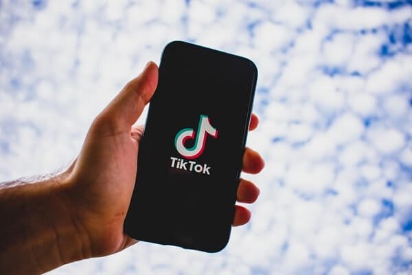 TIK-TOK